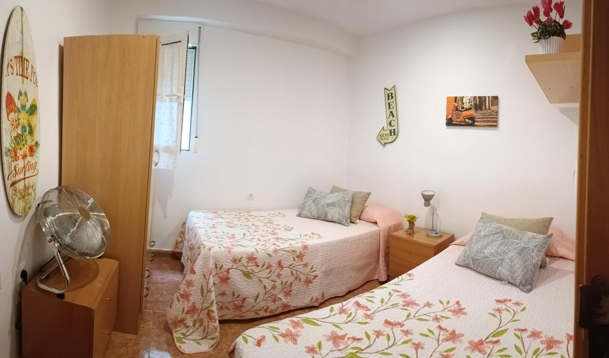 Daoiz, Vivienda Vacacional Para Familias Y Mayores De 25 Anos En El Grao De Gandia 3Ro Sin Ascensor Playa de Gandía Exterior foto